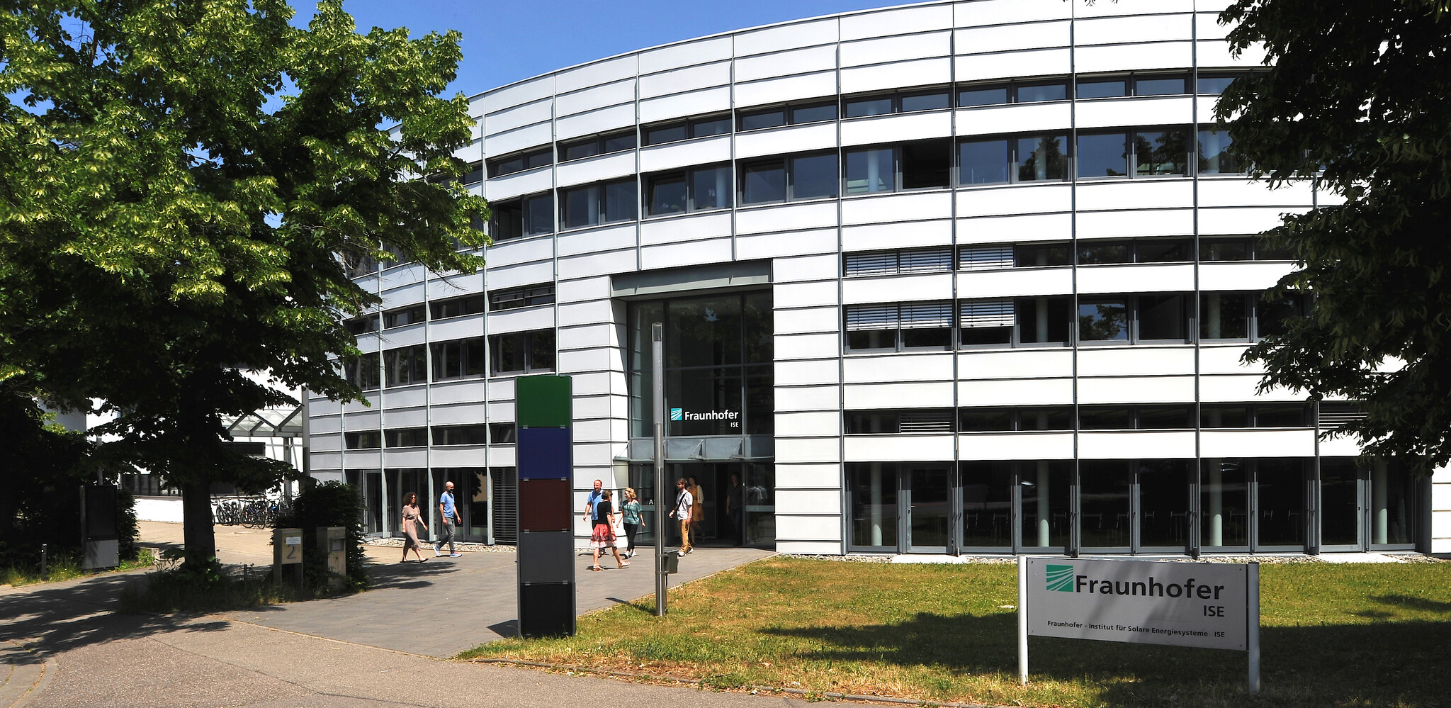 Hauptgebäude des Fraunhofer ISE Fraunhofer ISE - Hauptgebäude