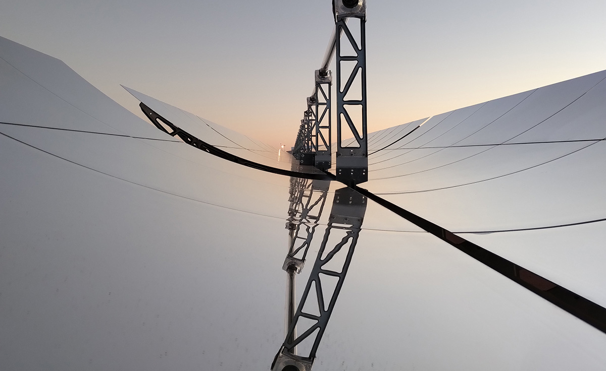 Solarthermischer Parabolrinnenkollektor