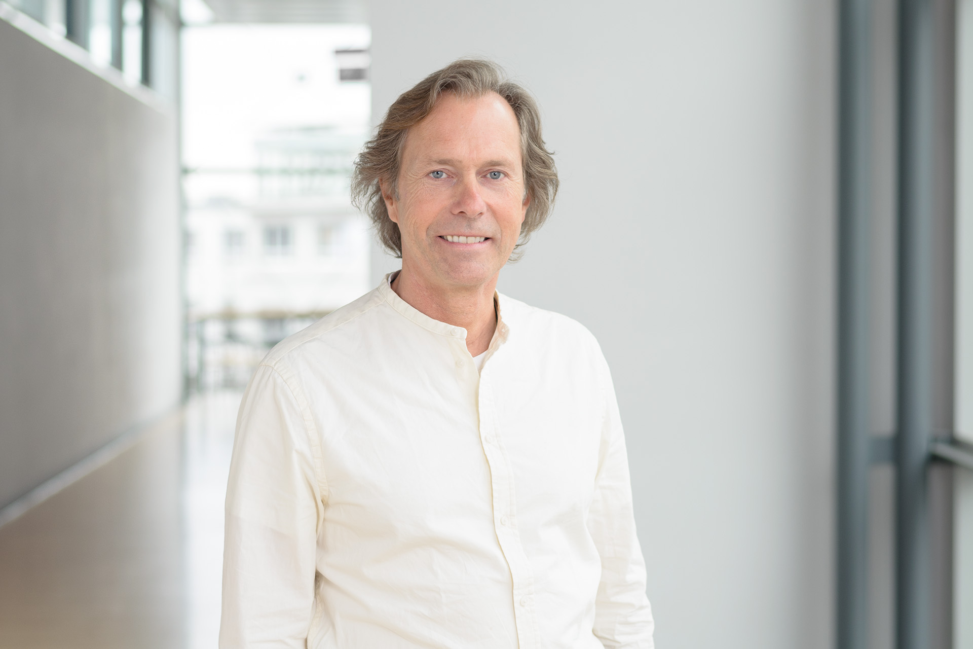Prof. Frank Dinter Prof. Frank Dinter