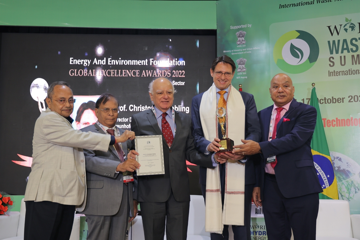 Christopher Hebling receives the Global Excellence Award Christopher Hebling receives the Global Excellence Award