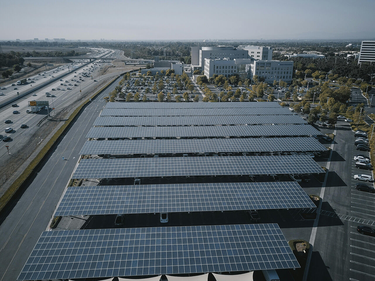 Parkplatz-PV im Randbereich von Städten