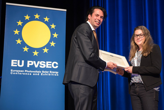 Katharina Gensowski receives the Poster Award Katharina Gensowski receives the Poster Award