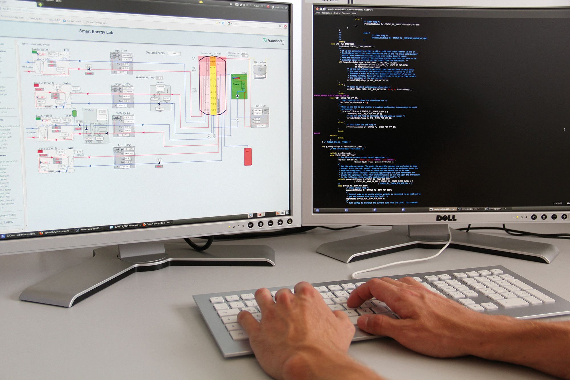 Engineers at Fraunhofer ISE develop and test decentralized energy supply concepts. A co-generation system (CHP) is visualized here.