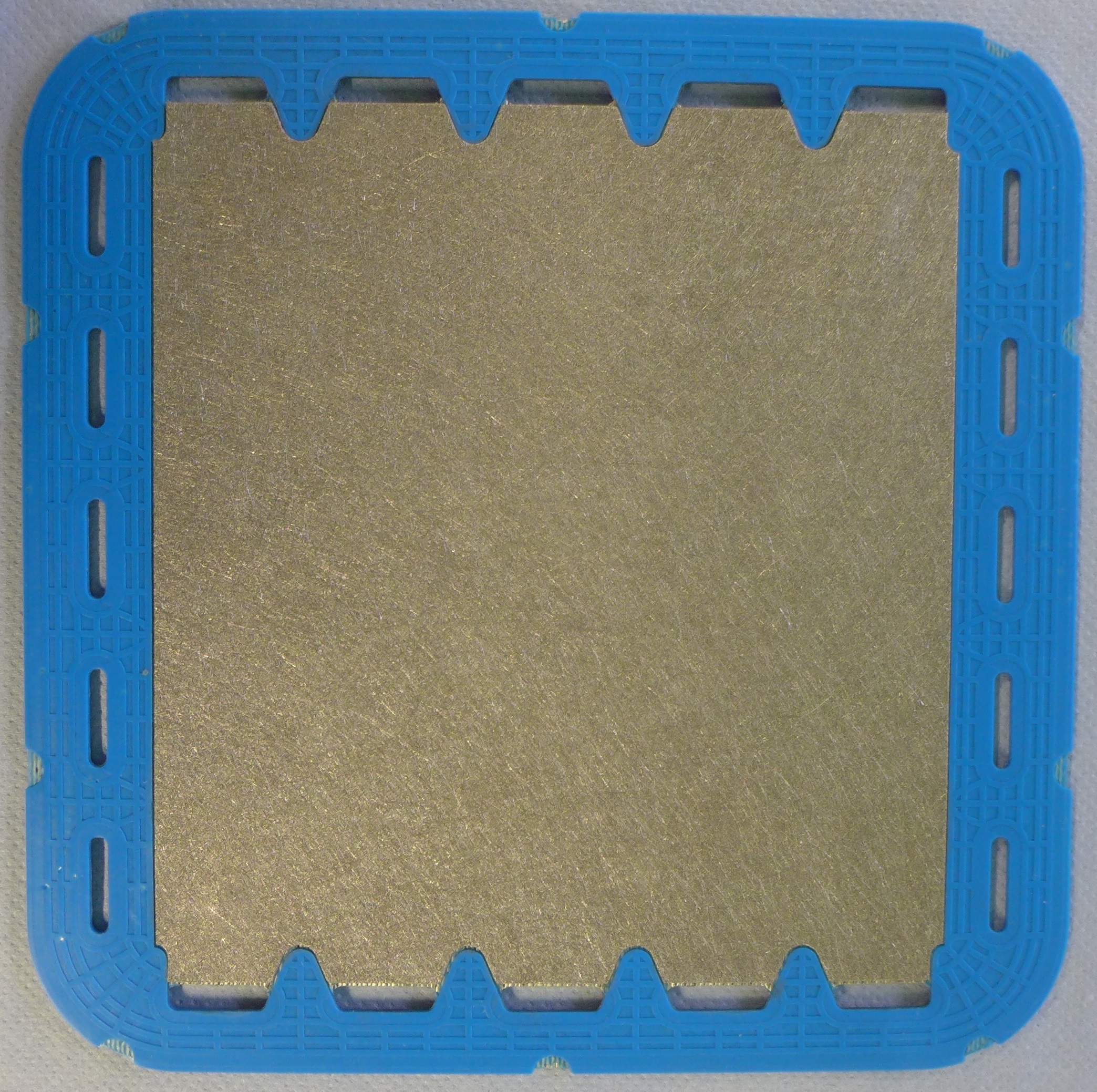 Novel half-cell composite for a PEM electrolysis cell Novel half-cell composite for a PEM electrolysis cell