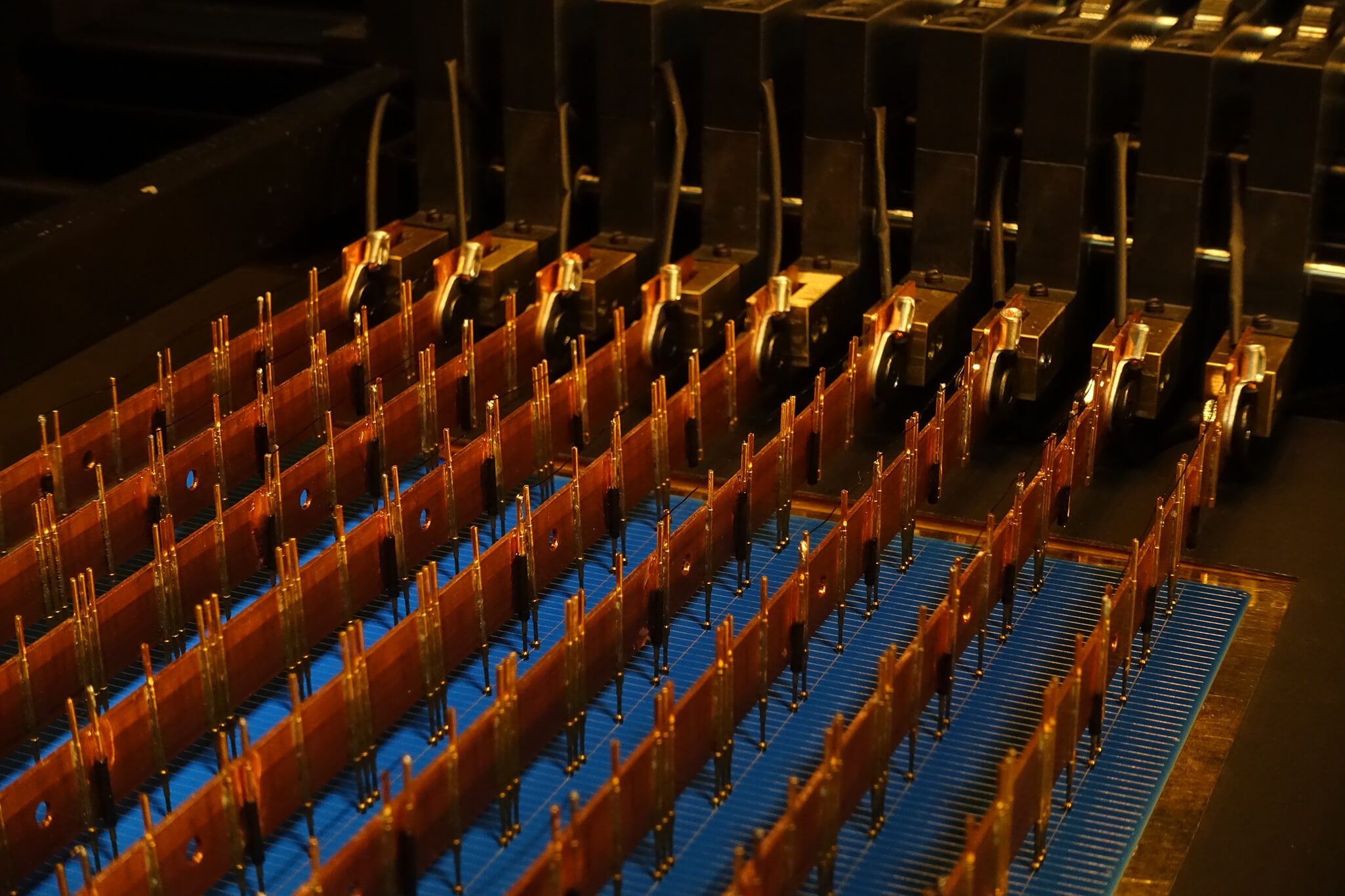 Multi busbar cell measurement