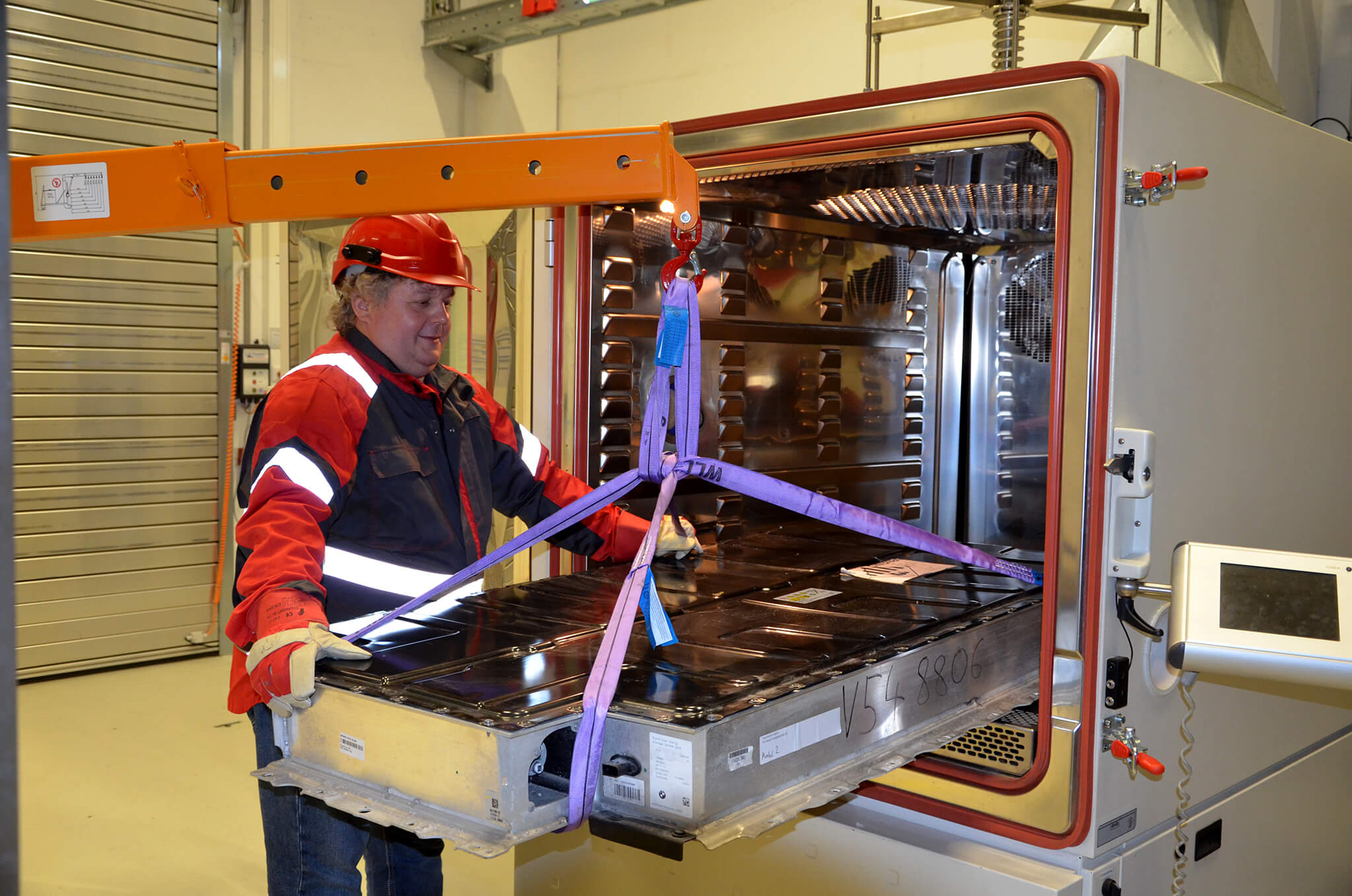 Battery Testing: Climatic chambers for battery test objects