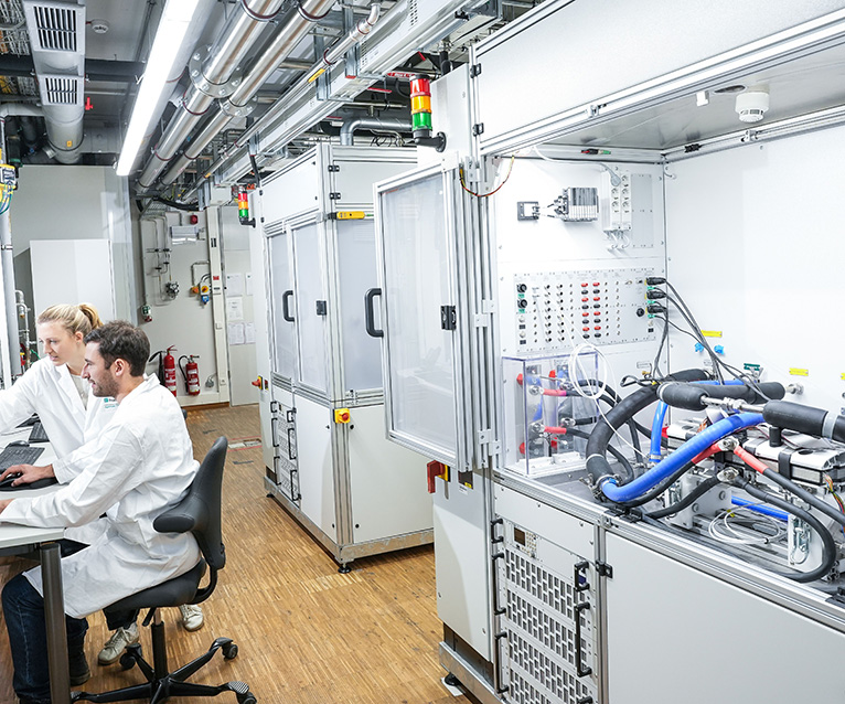 In-situ characterization of fuel cell stacks.