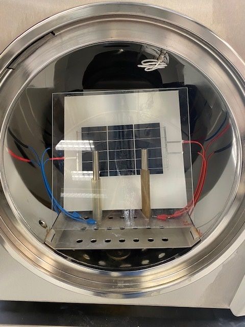 Pressure Cooker Test Chamber at Fraunhofer ISE.