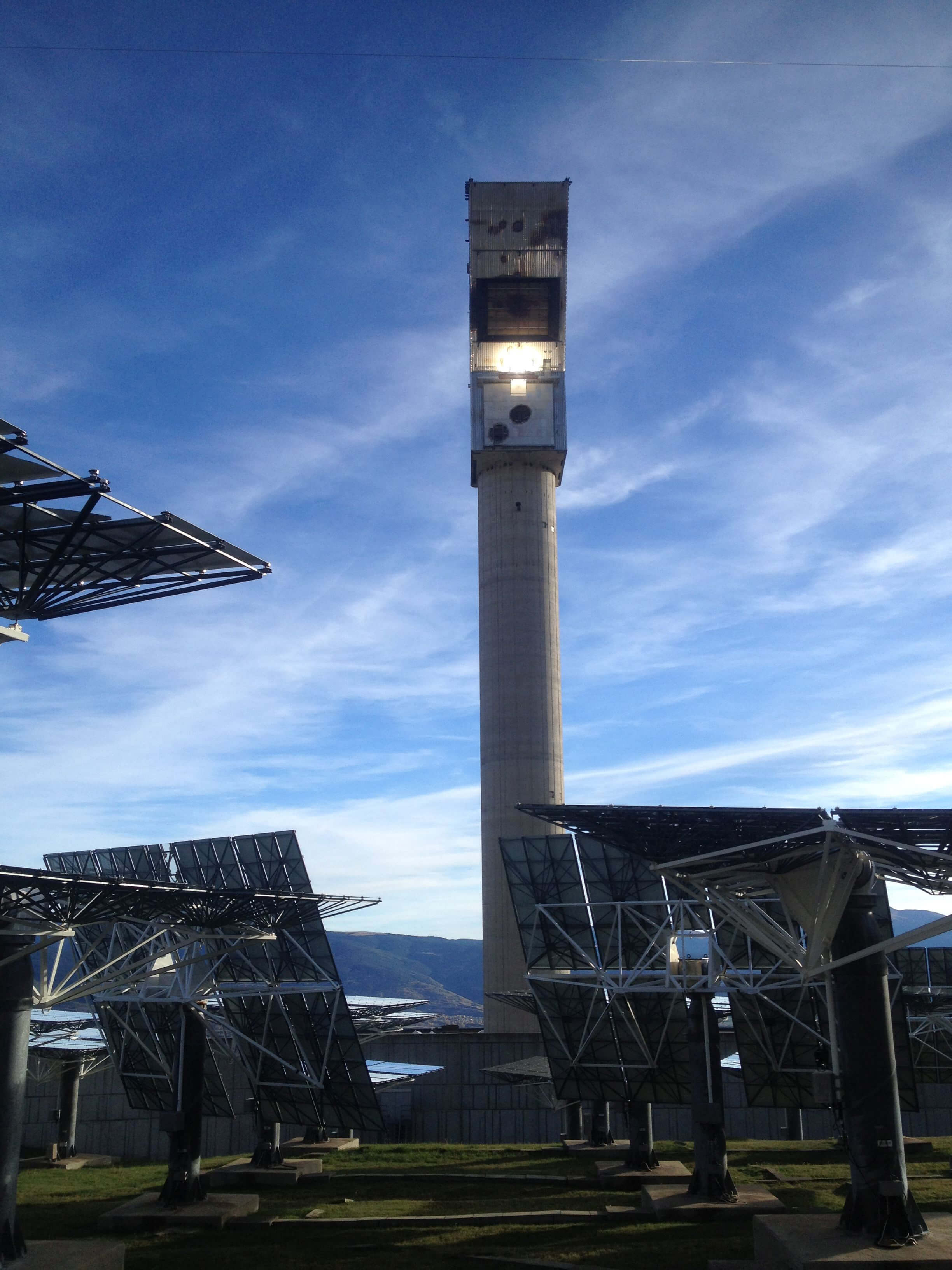 Test in the Themis test facility within the SFERAII Access program. The heliostats were equipped with the function for periodic movement. At the small cavity receiver of the system (under concentrated radiation) the HelioControl method was implemented and tested.